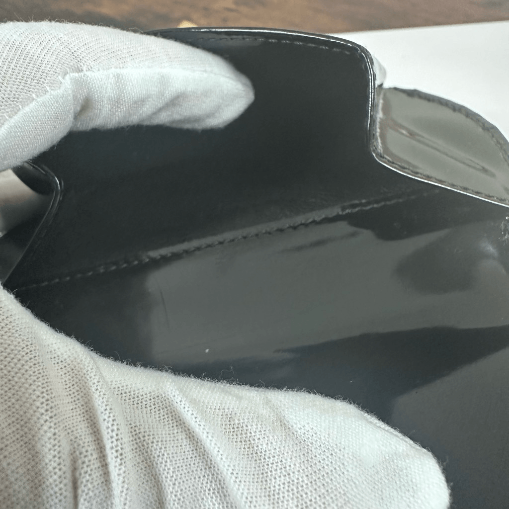Gucci Wallet Black Patent Leather Belt Buckle Clip