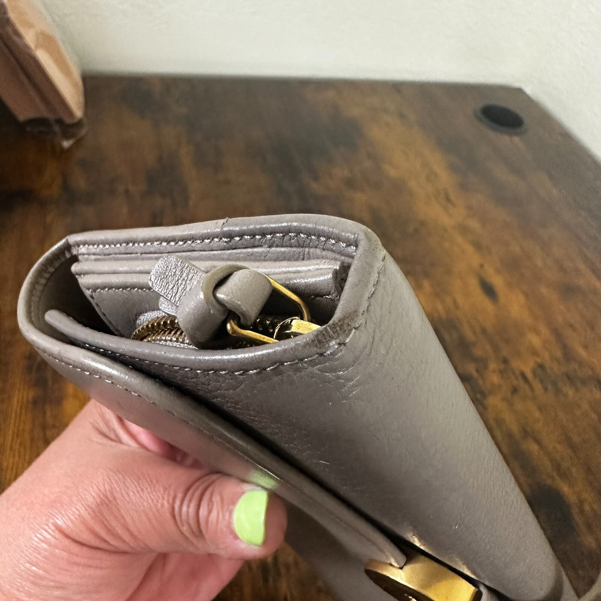 Chloe Indy Long Wallet With Flap Gray Leather