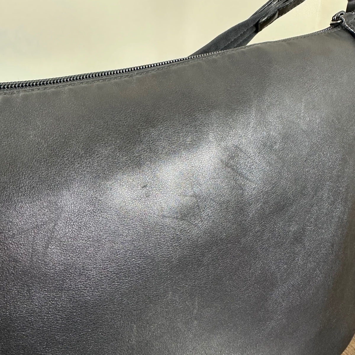 Gucci Black Leather Hobo Shoulder Bag Authentic Made in Italy