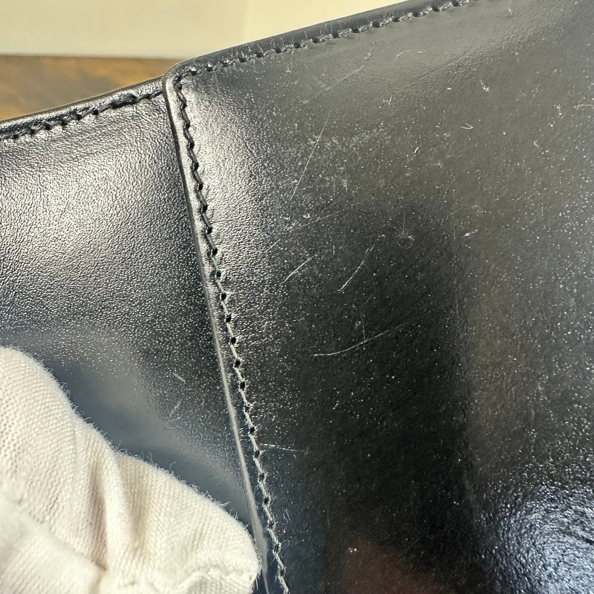 Authentic Gucci Jackie Compact Black Leather Wallet