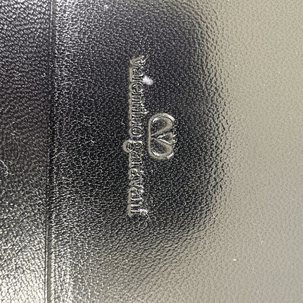 Valentino Garavani Slim Bifold Card Wallet Black Leather