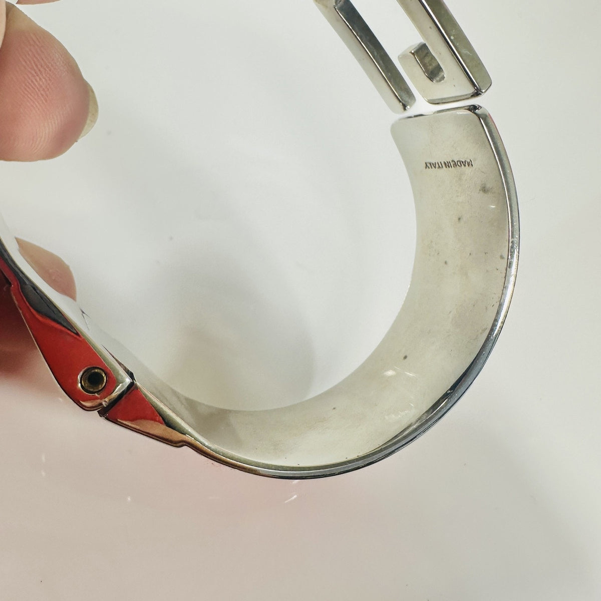 Gucci Orange Leather G Logo Bangle Bracelet Silver Tone Made In Italy Designer